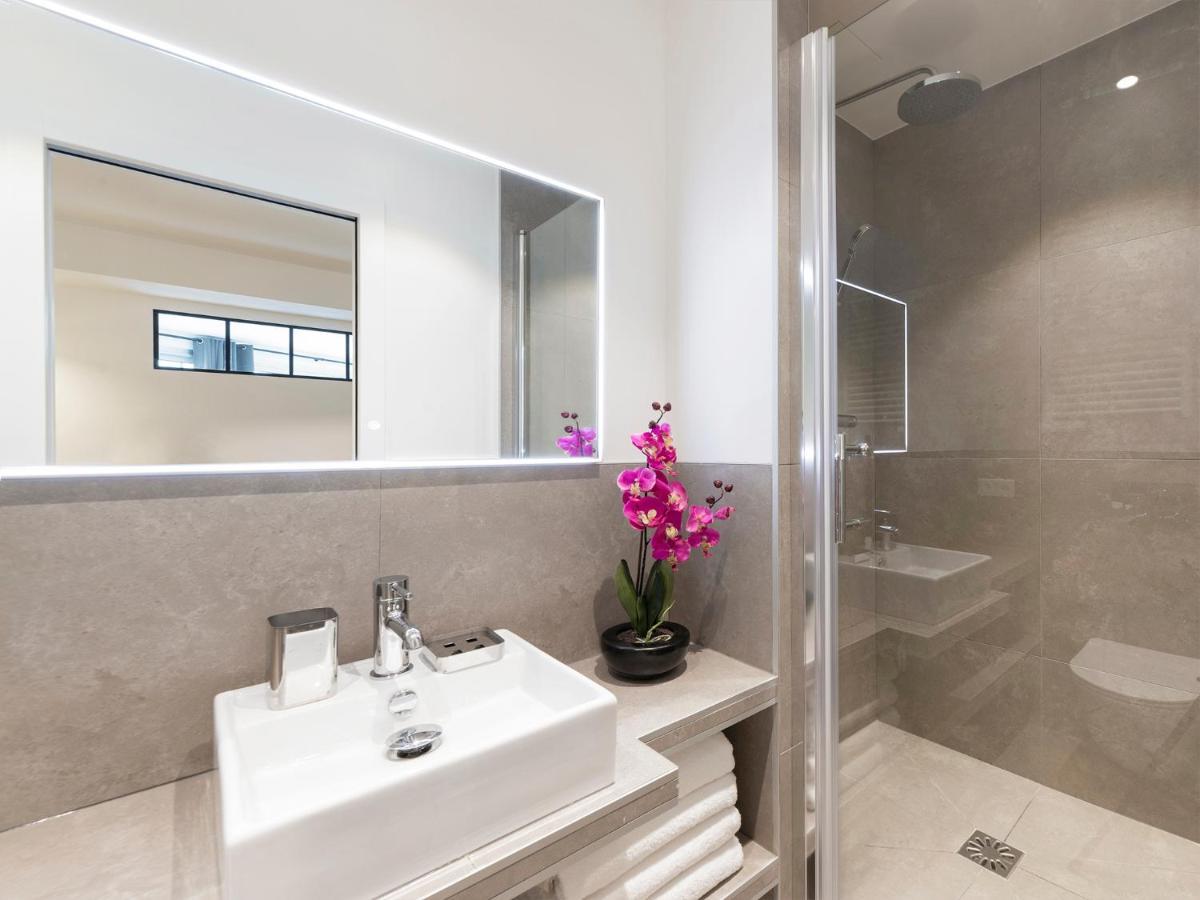 Livinparis - Luxury 3 Bedrooms Le Marais III Buitenkant foto